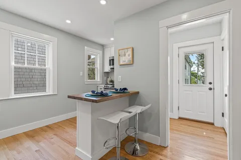 $720,000 | 44-46 Woods Avenue, Unit 44, Somerville, MA 02144