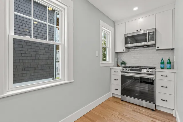 $725,000 | 44-46 Woods Avenue, Unit 44, Somerville, MA 02144