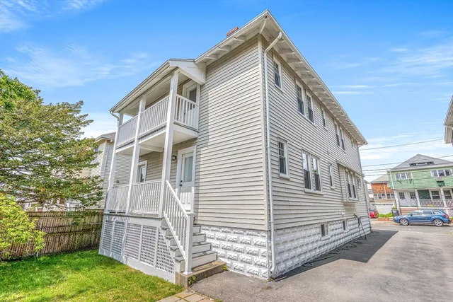 $725,000 | 44-46 Woods Avenue, Unit 44, Somerville, MA 02144