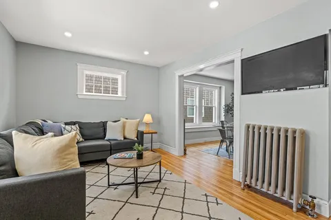 $725,000 | 44-46 Woods Avenue, Unit 44, Somerville, MA 02144