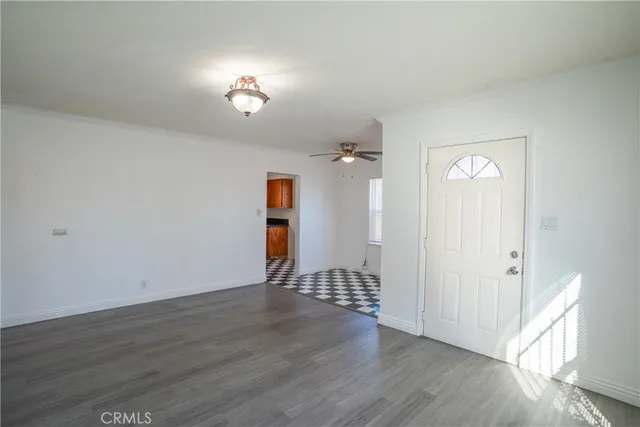 $875,000 | 242 East Del Amo Boulevard, Long Beach, CA 90805