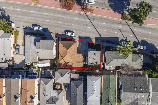 $875,000 | 242 East Del Amo Boulevard, Long Beach, CA 90805