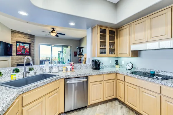 $6,500 | 14850 Grandview Drive, Unit 117, Fountain Hills, AZ 85268