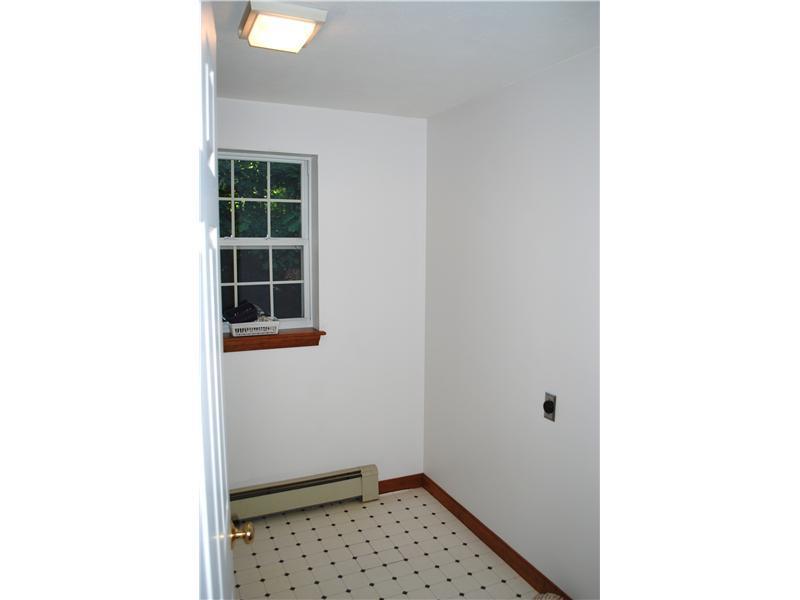 530 Ossipee Hill Road Waterboro, ME 04087 - Photo 8 of 11 Laundry Room/Area.