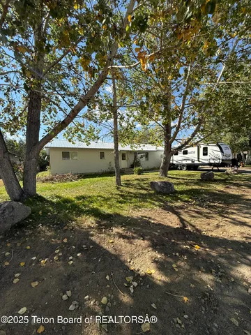 $450,000 | 344 South Shanley Avenue, Pinedale, WY 82941