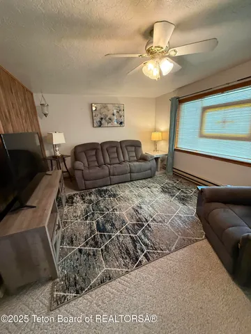 $450,000 | 344 South Shanley Avenue, Pinedale, WY 82941