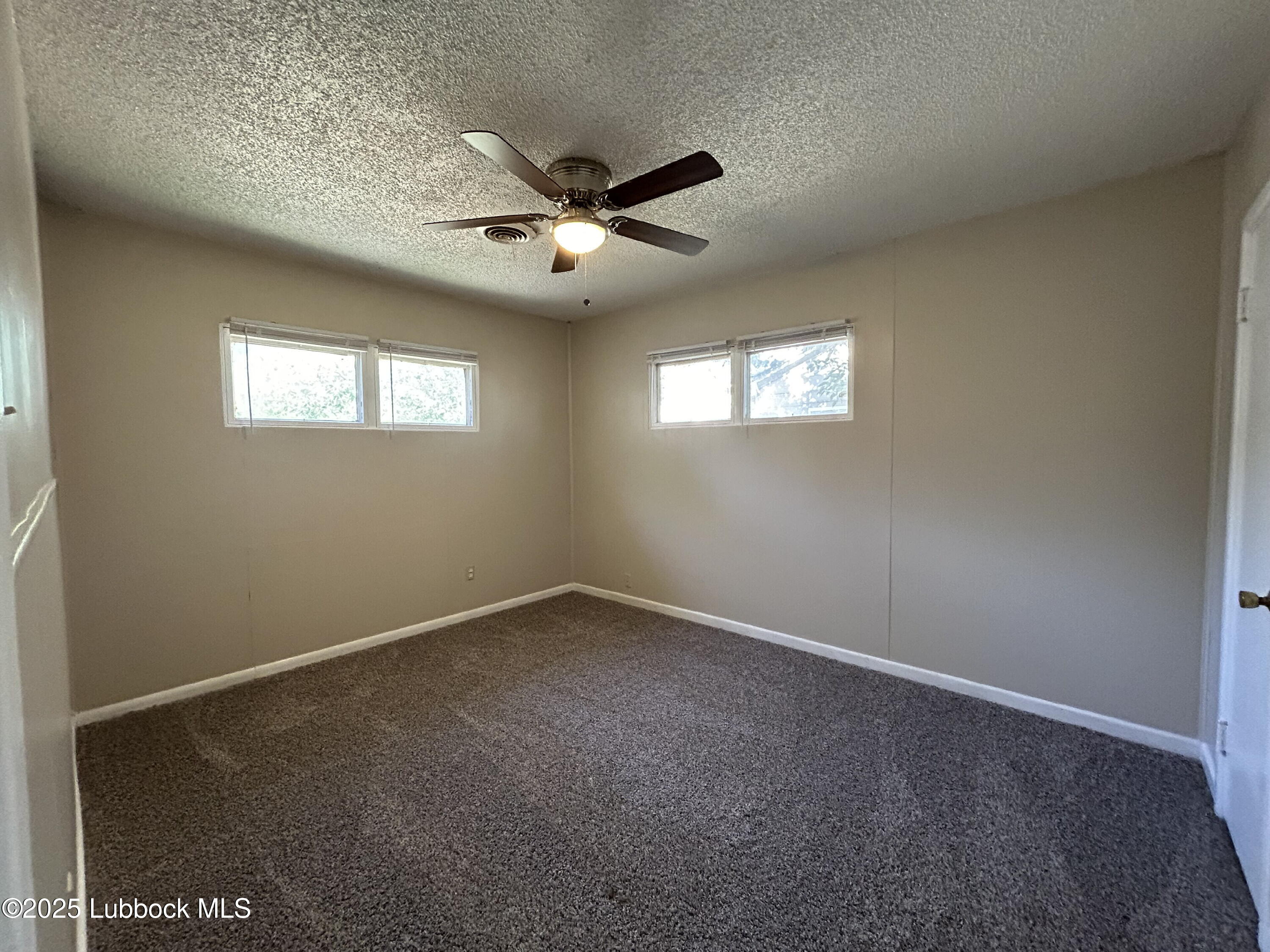 3004 30th Street Lubbock, TX 79410 - Photo 10 of 15 IMG_7180