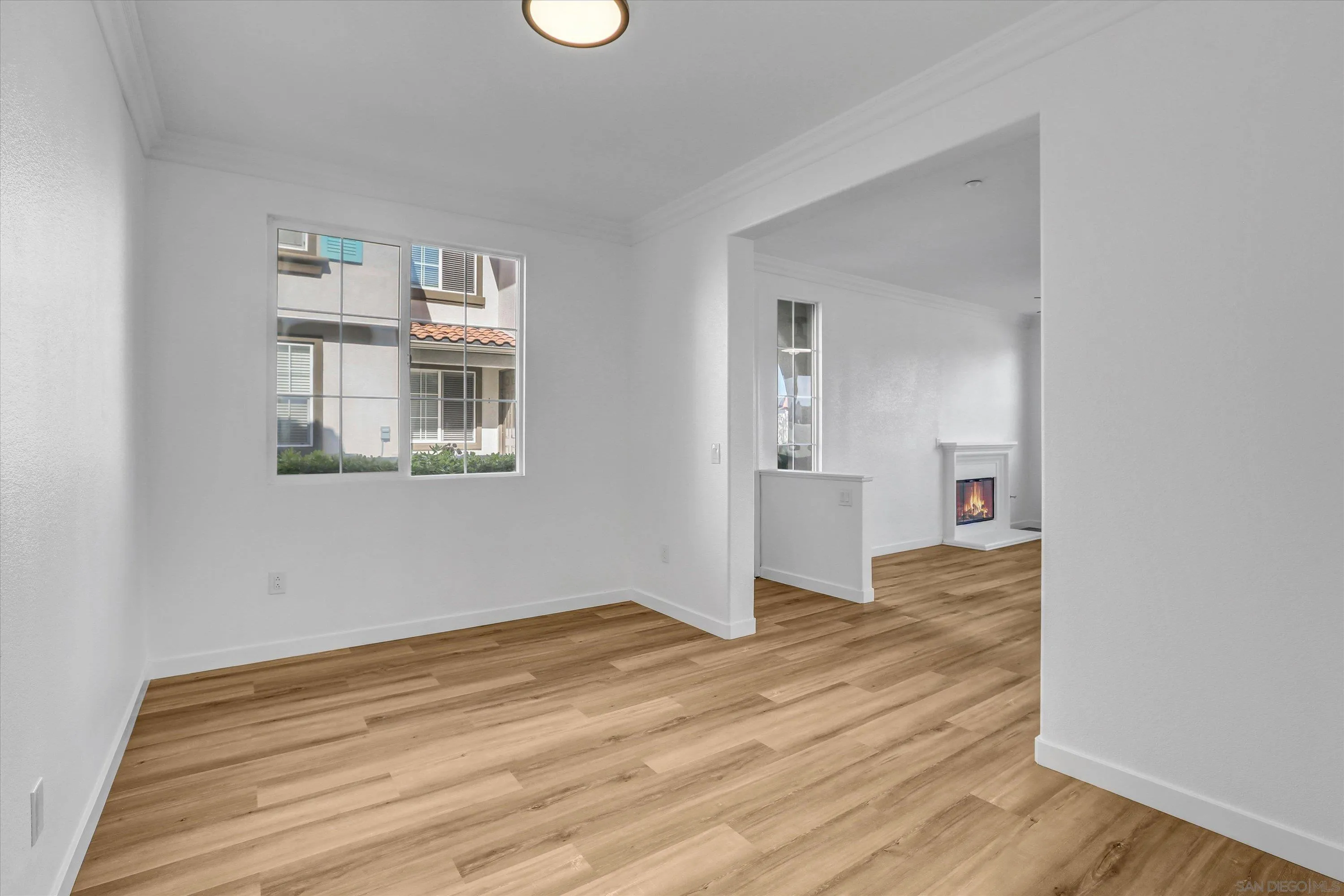 275 Reef Point Way, Unit 2 Oceanside, CA 92058 - Photo 15 of 30 Gallery Image 15