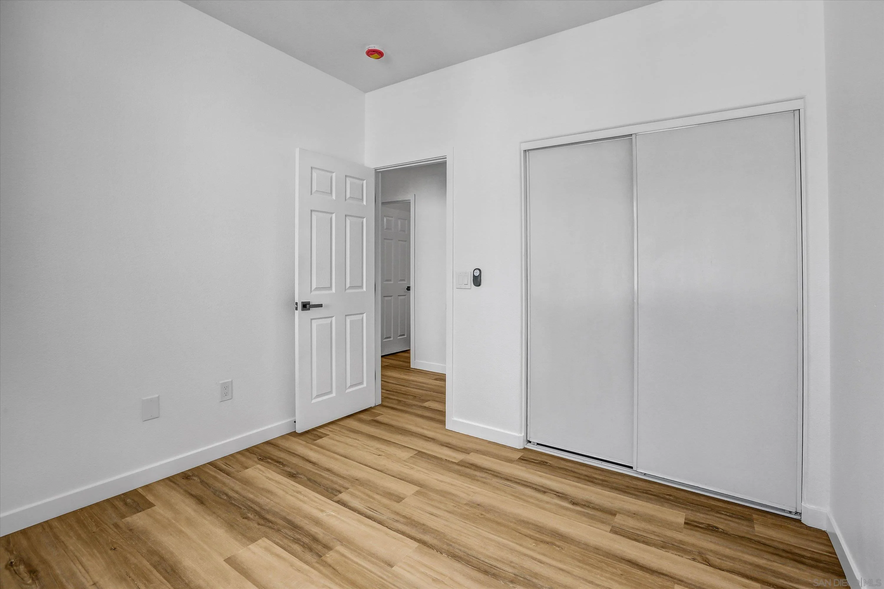 275 Reef Point Way, Unit 2 Oceanside, CA 92058 - Photo 21 of 30 Gallery Image 21