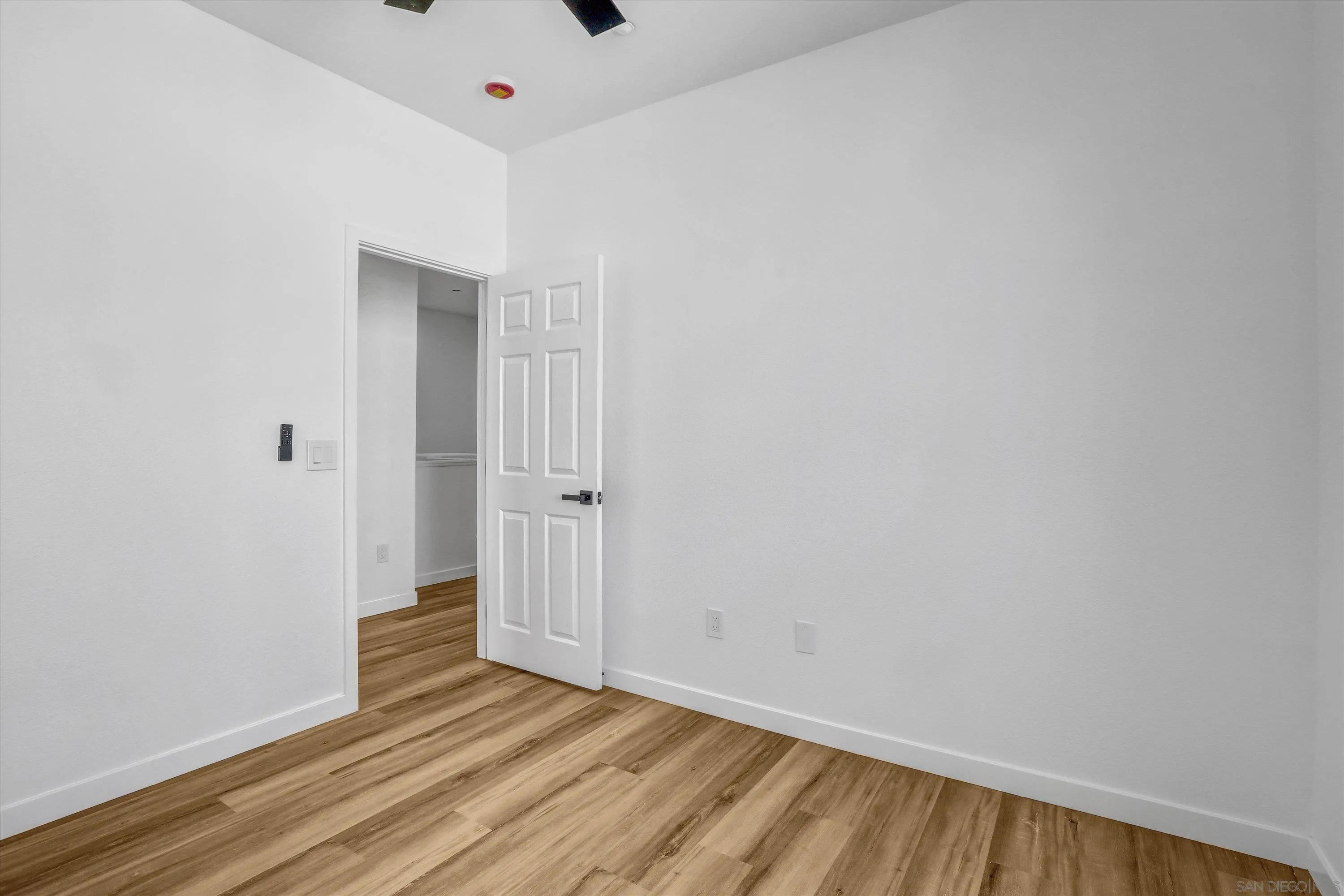 275 Reef Point Way, Unit 2 Oceanside, CA 92058 - Photo 23 of 30 Gallery Image 23