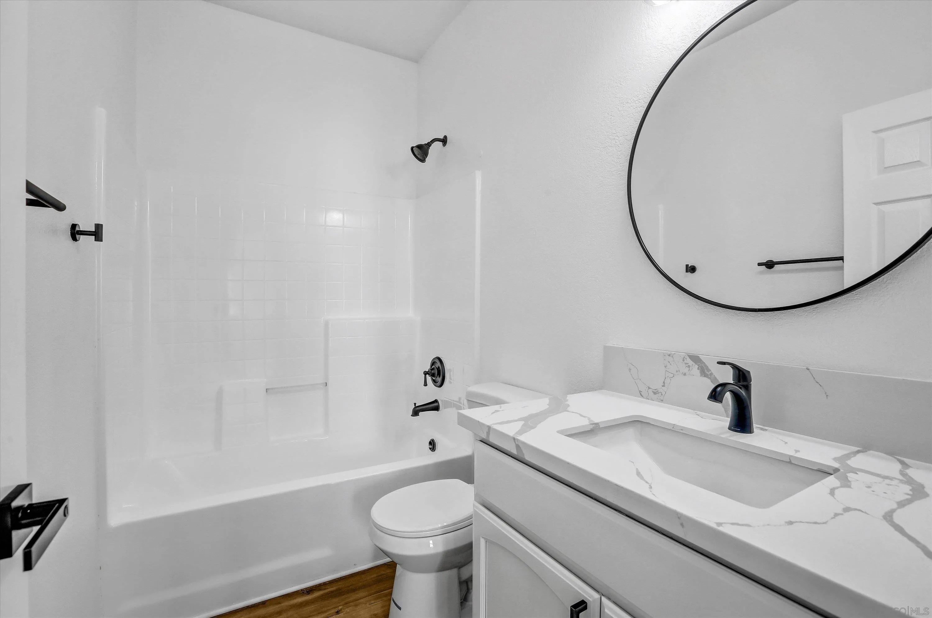 275 Reef Point Way, Unit 2 Oceanside, CA 92058 - Photo 24 of 30 Gallery Image 24