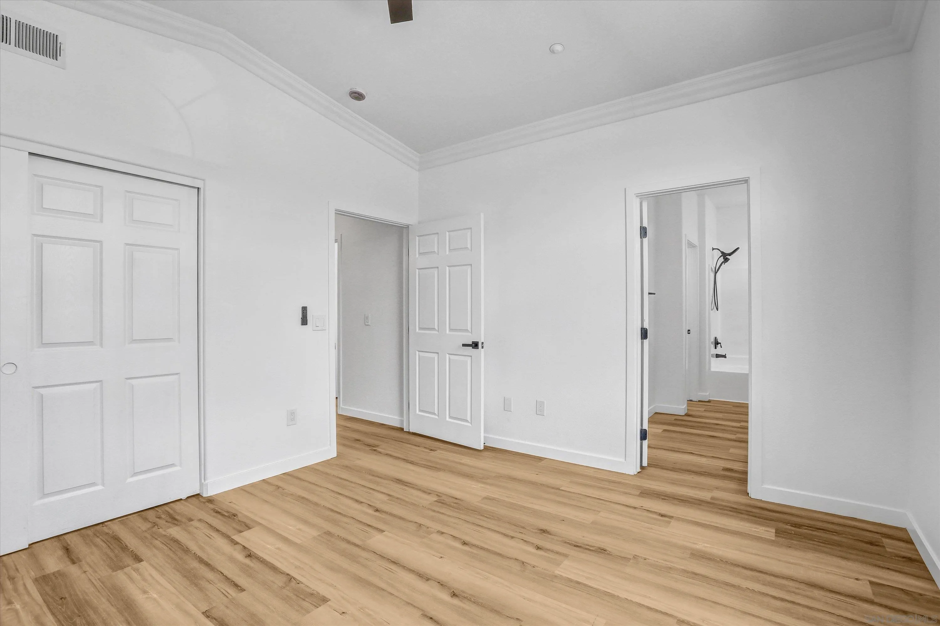 275 Reef Point Way, Unit 2 Oceanside, CA 92058 - Photo 26 of 30 Gallery Image 26