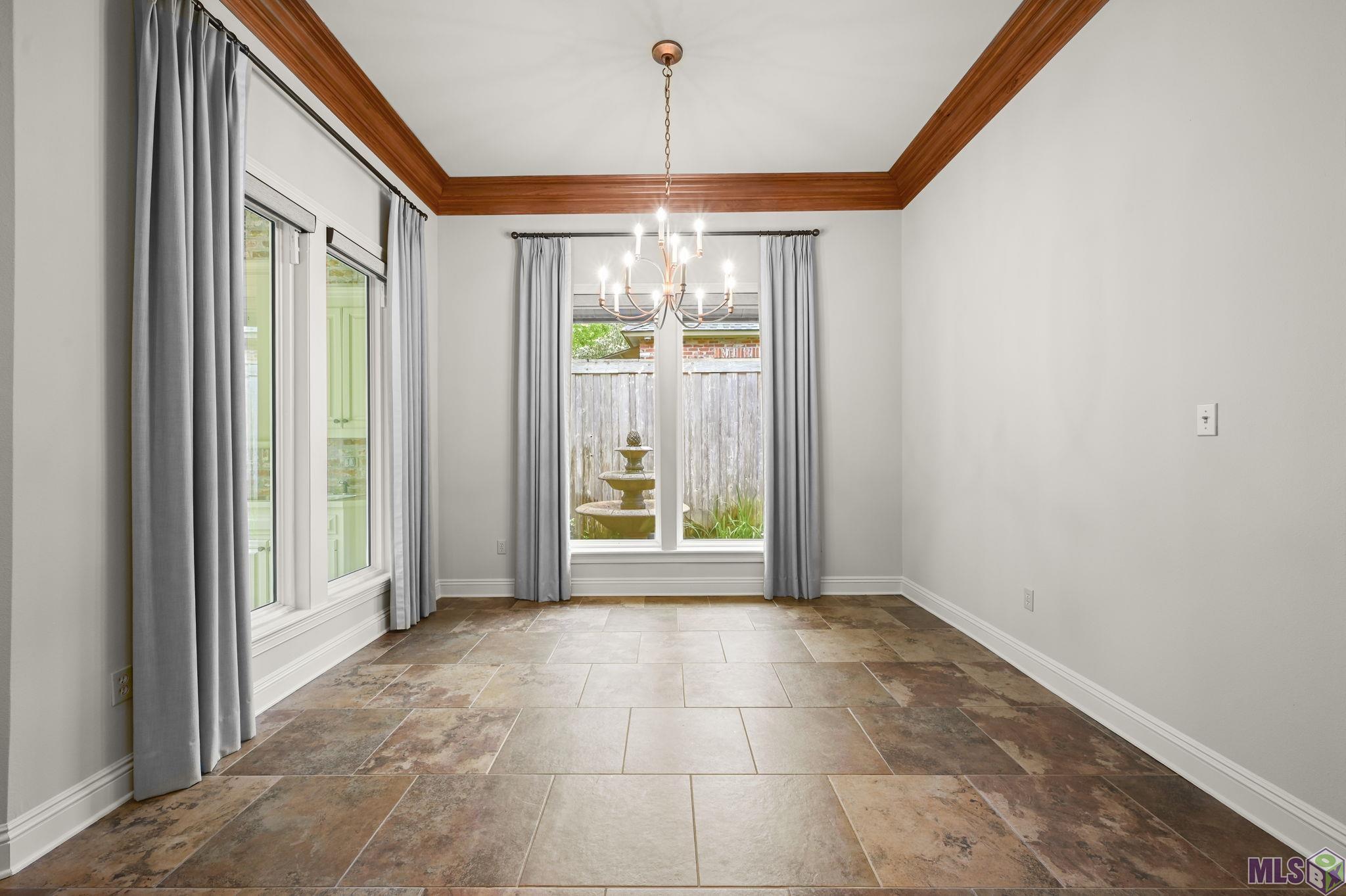 6540 Province Lane Baton Rouge, LA 70808 - Photo 21 of 50 BREAKFAST ROOM