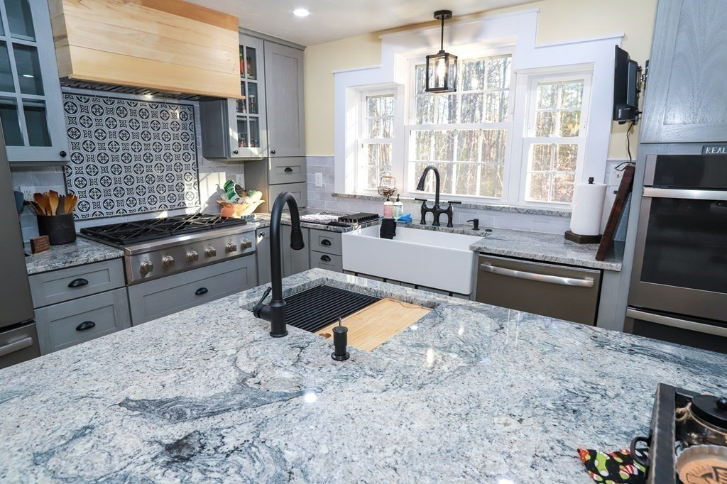 145 Eagle Road Winchendon, MA 01475 - Photo 9 of 41 Gallery Image 9