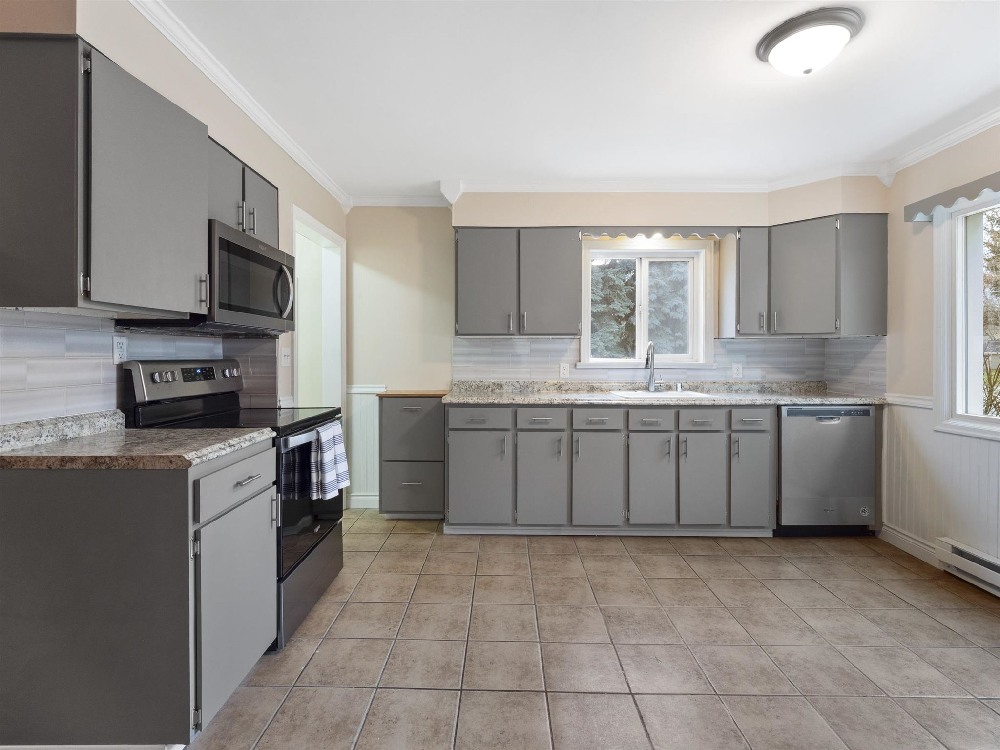 701 South Evergreen Road Spokane Valley, WA 99216 - Photo 8 of 50