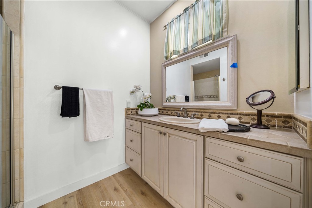 15 Bascom Street Irvine, CA 92612 - Photo 10 of 34