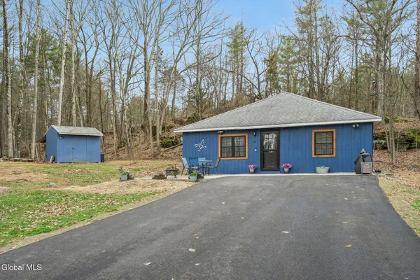 $275,000 | 44 Cairo Junction Road, Catskill, NY 12414