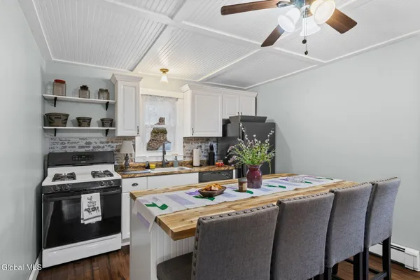 $275,000 | 44 Cairo Junction Road, Catskill, NY 12414