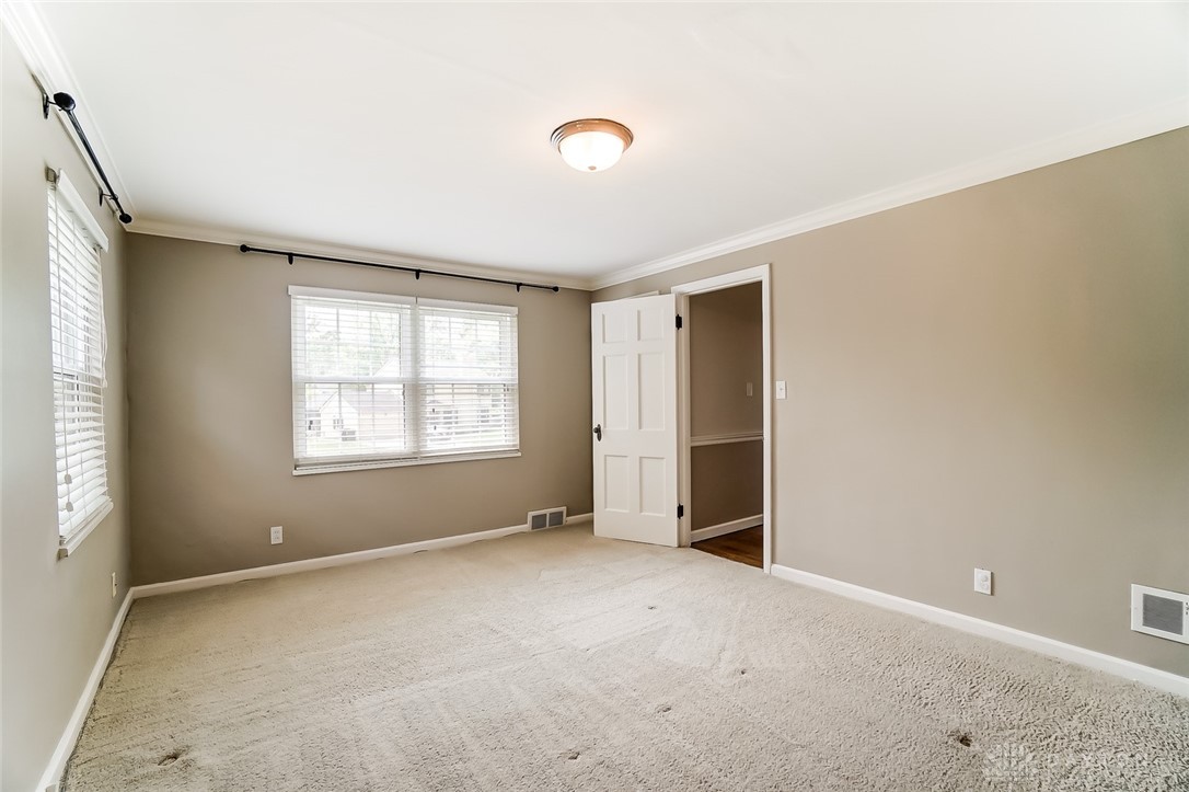 433 Avon Way Kettering, OH 45429 - Photo 20 of 37