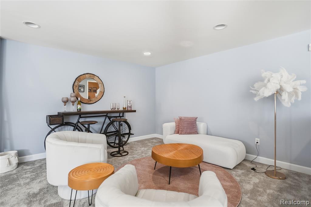 339 North Alice Avenue Rochester, MI 48307 - Photo 26 of 30 Gallery Image 26