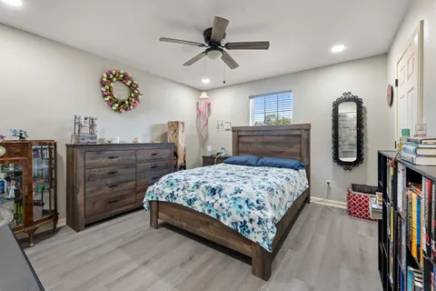 $208,000 | 1713 Pine Street, Hearne, TX 77859