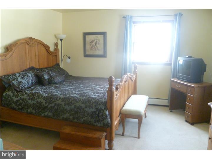 Bedroom - Main