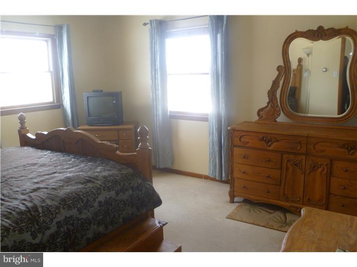 Bedroom - Main