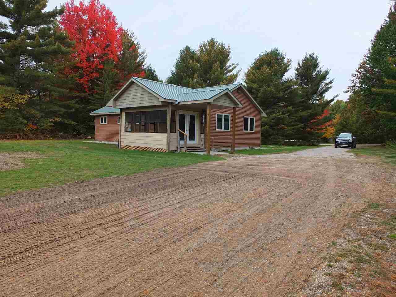 10629 Grand Kal Road Fife Lake, MI 49633 - Photo 10 of 36 1853852-9.JPG