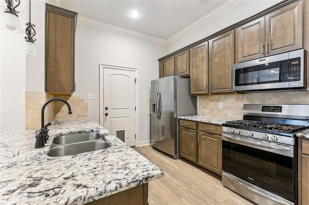 577 Eagle Loop Covington, LA 70433 - Photo 3 of 11