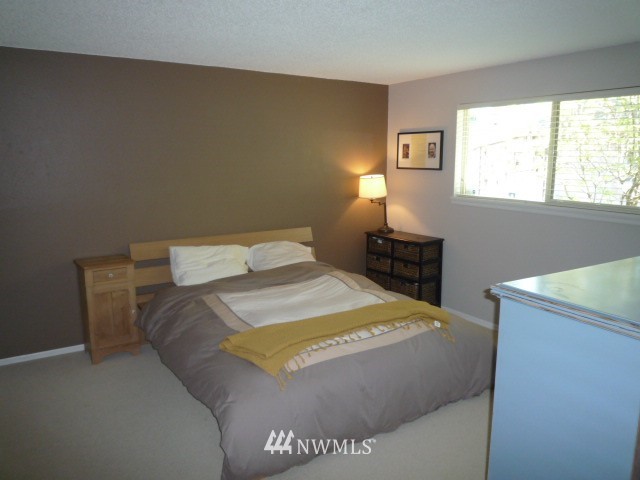 16620 1st Avenue Southeast Bothell, WA 98012 - Photo 11 of 17 Gallery Image 11