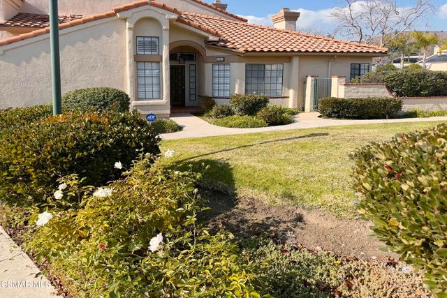 $3,950 | 240 Country Club Drive, Unit E, Simi Valley, CA 93065