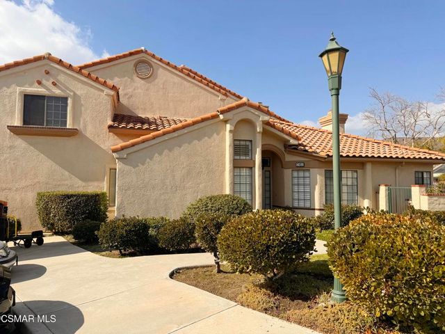 $3,950 | 240 Country Club Drive, Unit E, Simi Valley, CA 93065