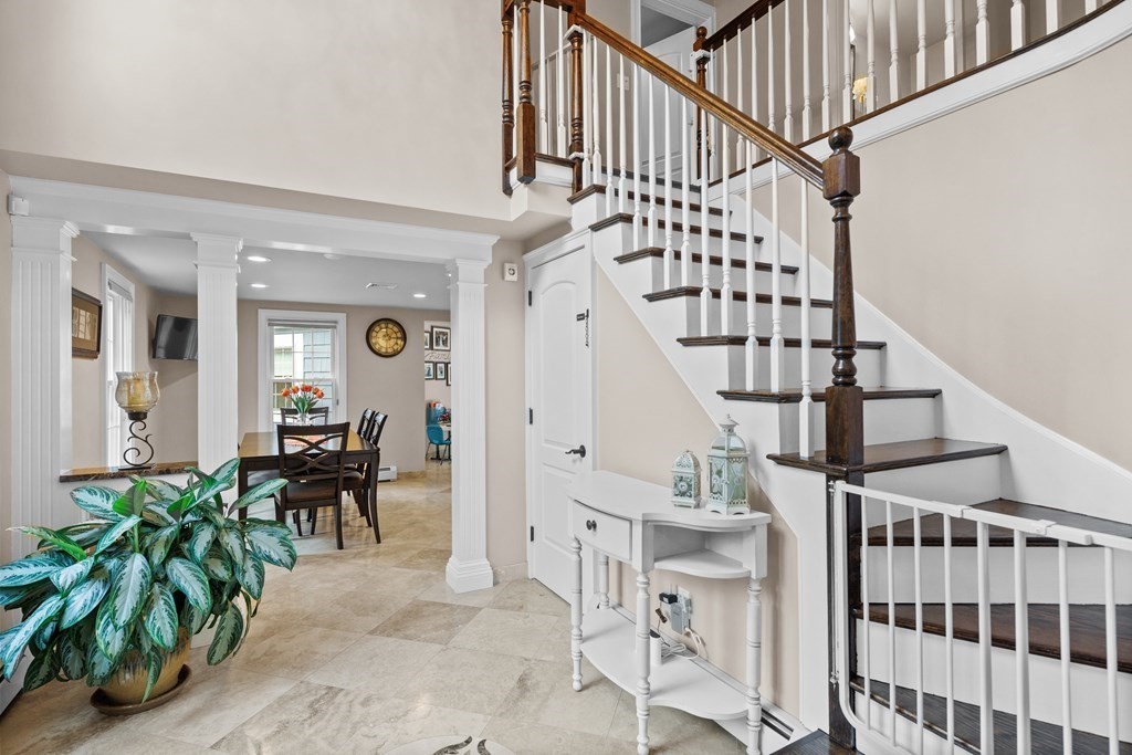 4 Stoneway Lynnfield, MA 01940 - Photo 13 of 27