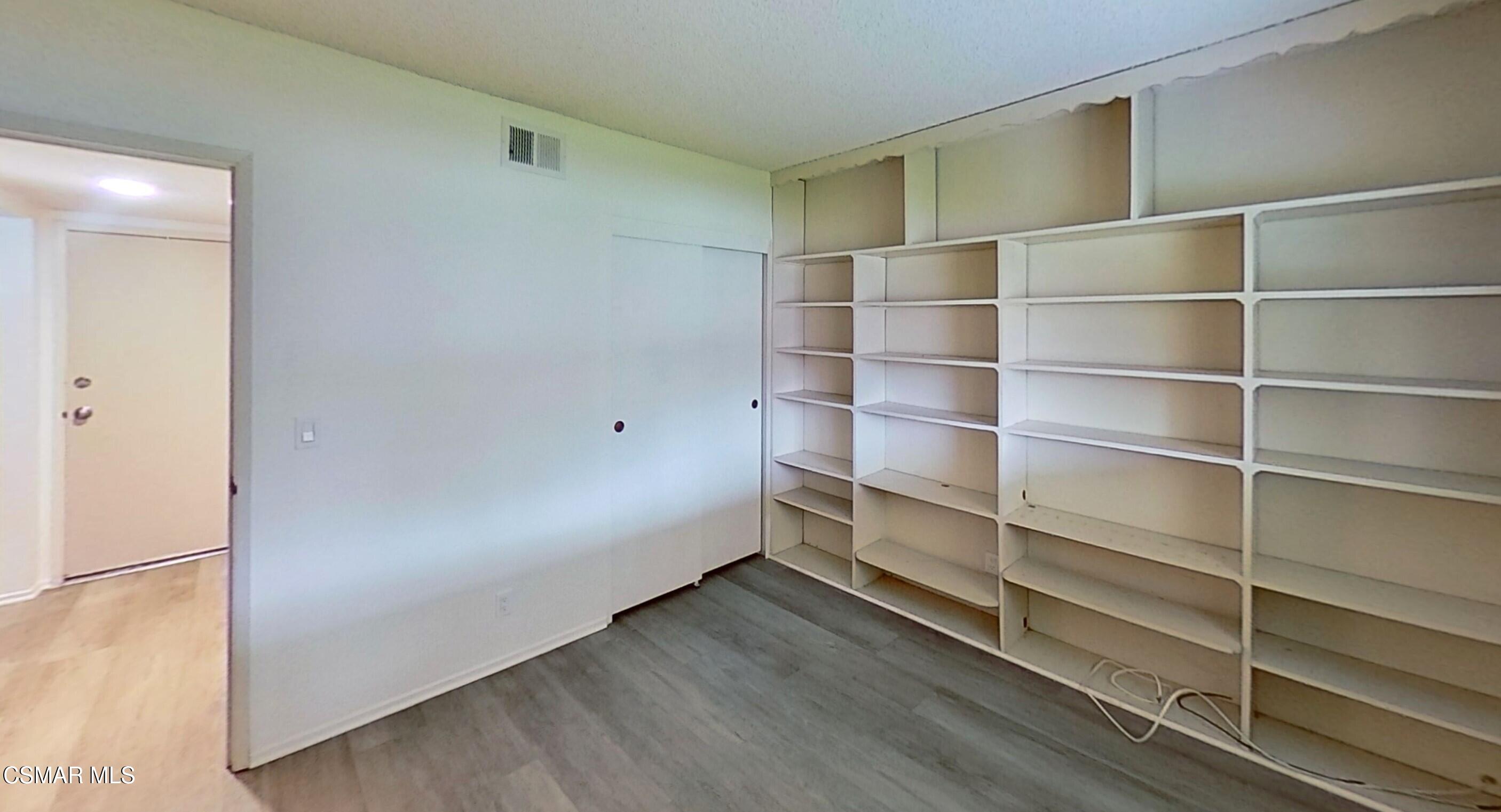 577 Appleton Road Simi Valley, CA 93065 - Photo 16 of 31 a view of an empty walk in closet