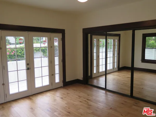 $10,250 | 1922 Taft Avenue, Los Angeles, CA 90068
