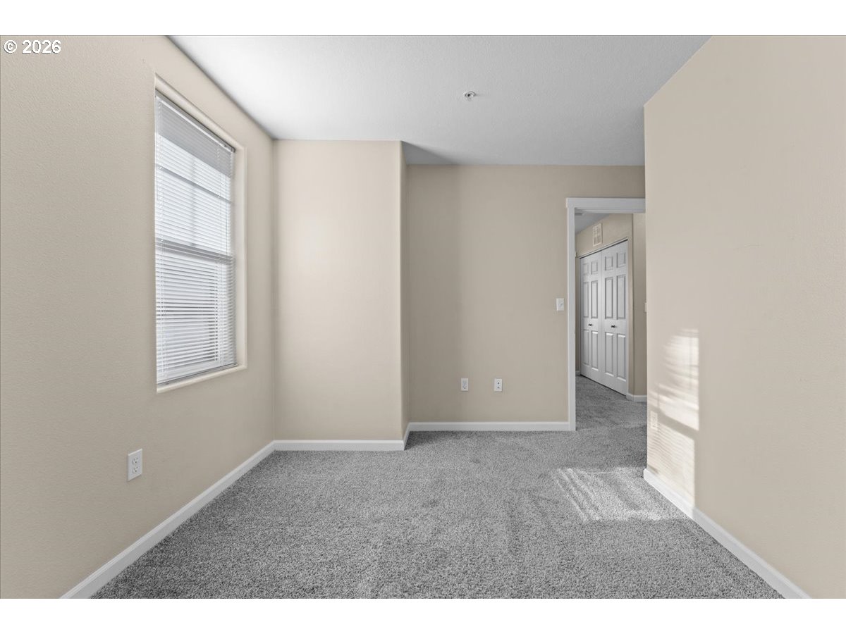 15210 Southwest Sparrow Loop, Unit 105 Beaverton, OR 97007 - Photo 35 of 47