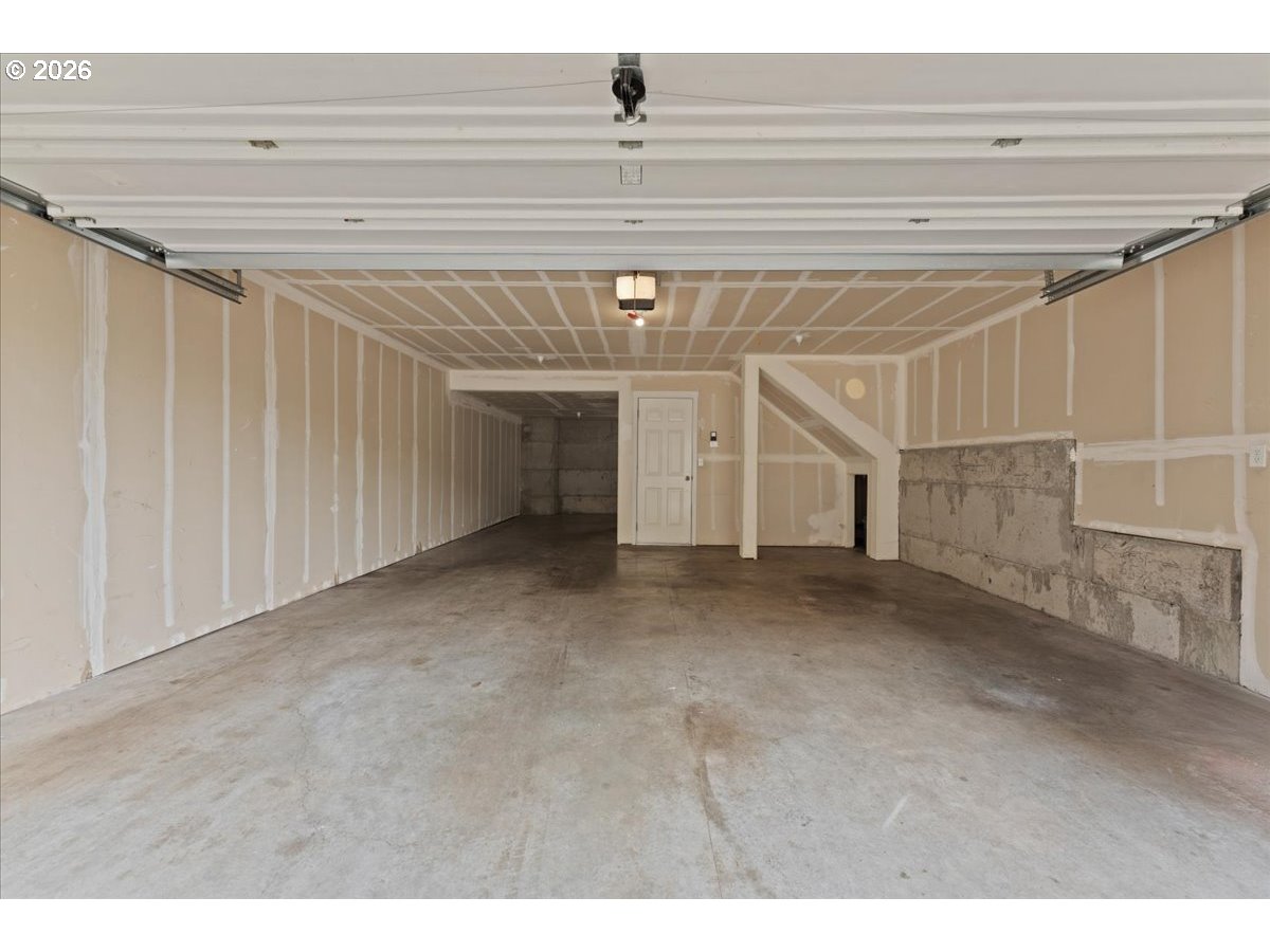 15210 Southwest Sparrow Loop, Unit 105 Beaverton, OR 97007 - Photo 41 of 47