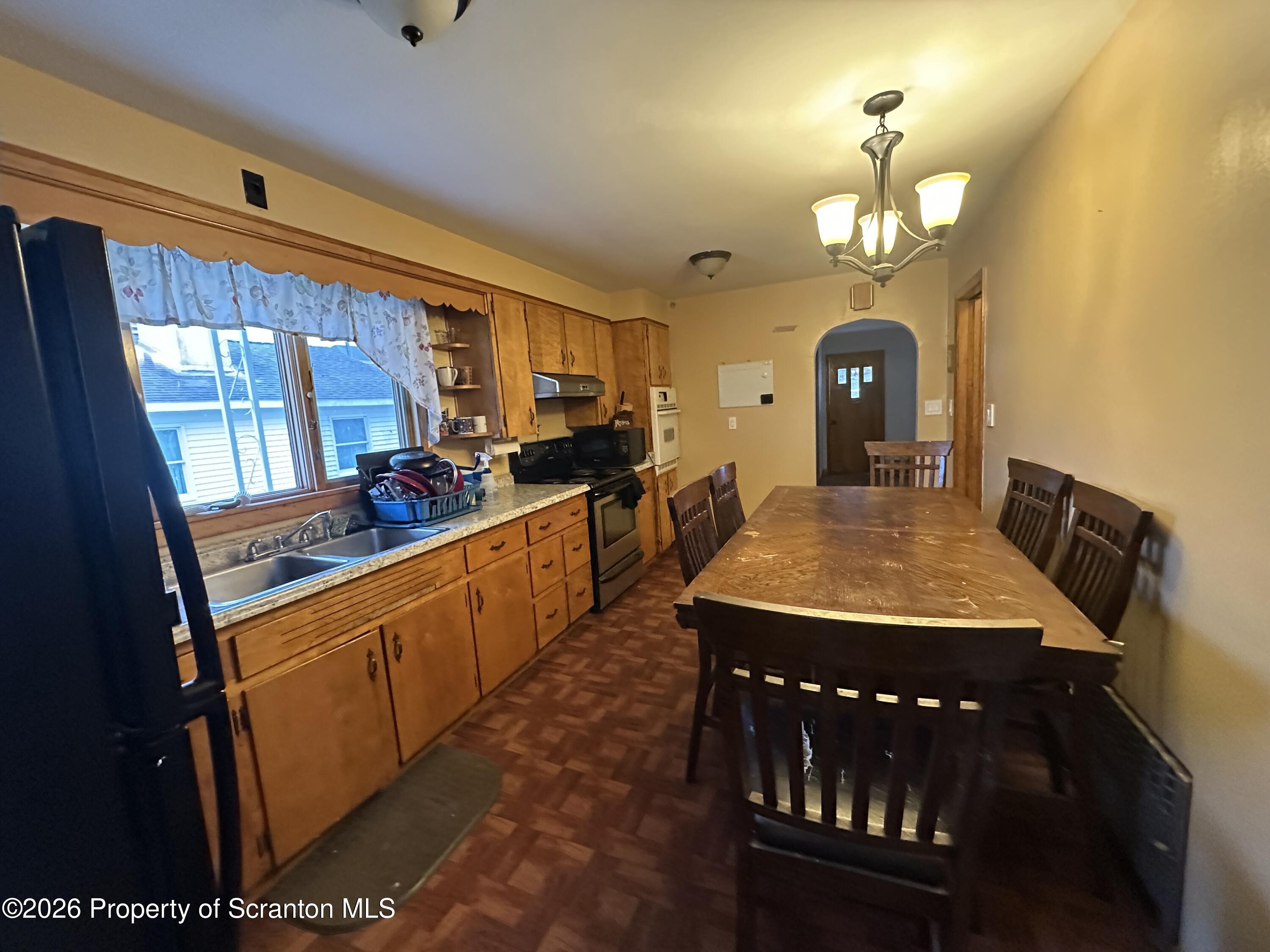 720 Delaware Street Forest City, PA 18421 - Photo 7 of 26 IMG_7217