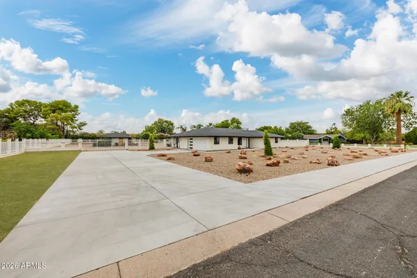 $1,694,999 | 803 East Melody Drive, Gilbert, AZ 85234