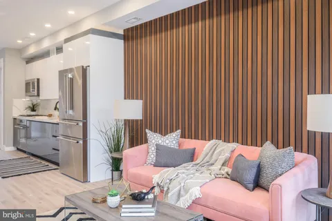 $749,900 | 1332 G Street Southeast, Unit 2, Washington, DC 20003
