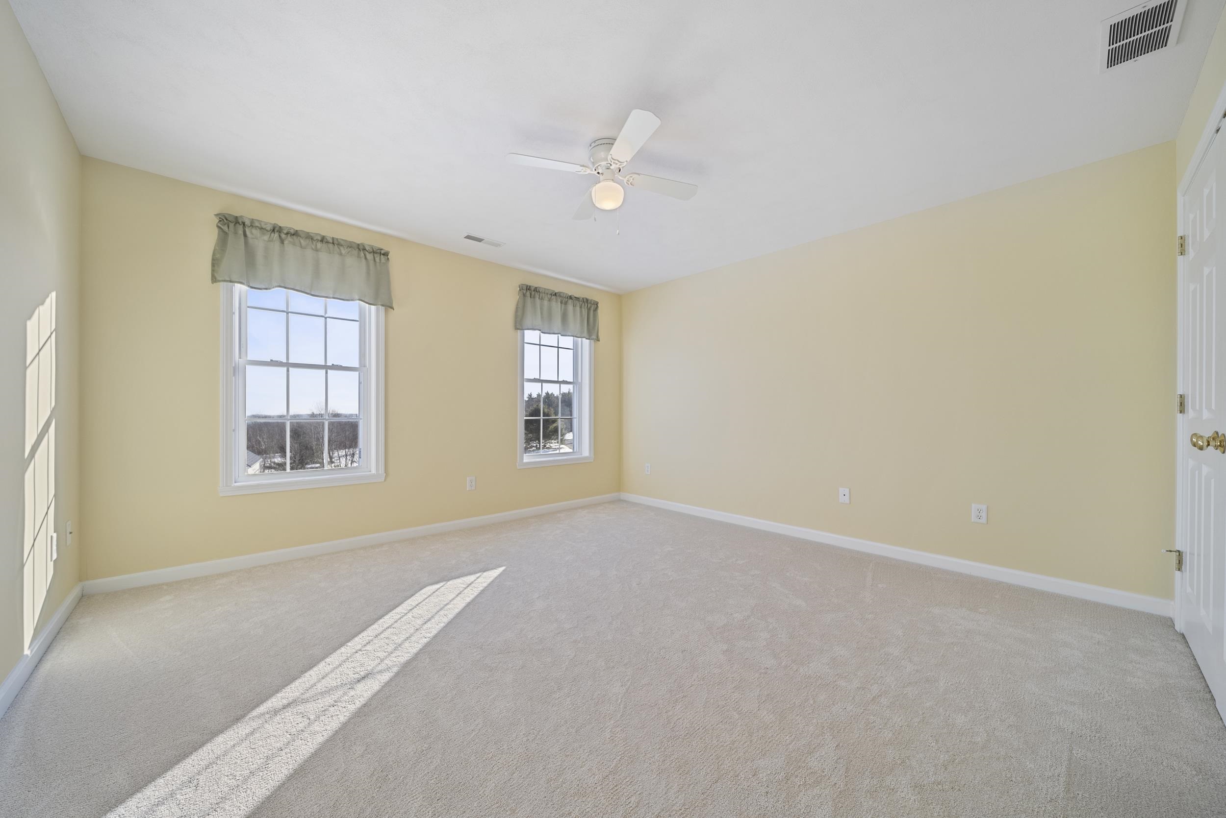 28 Empire Road Pelham, NH 03076 - Photo 34 of 60