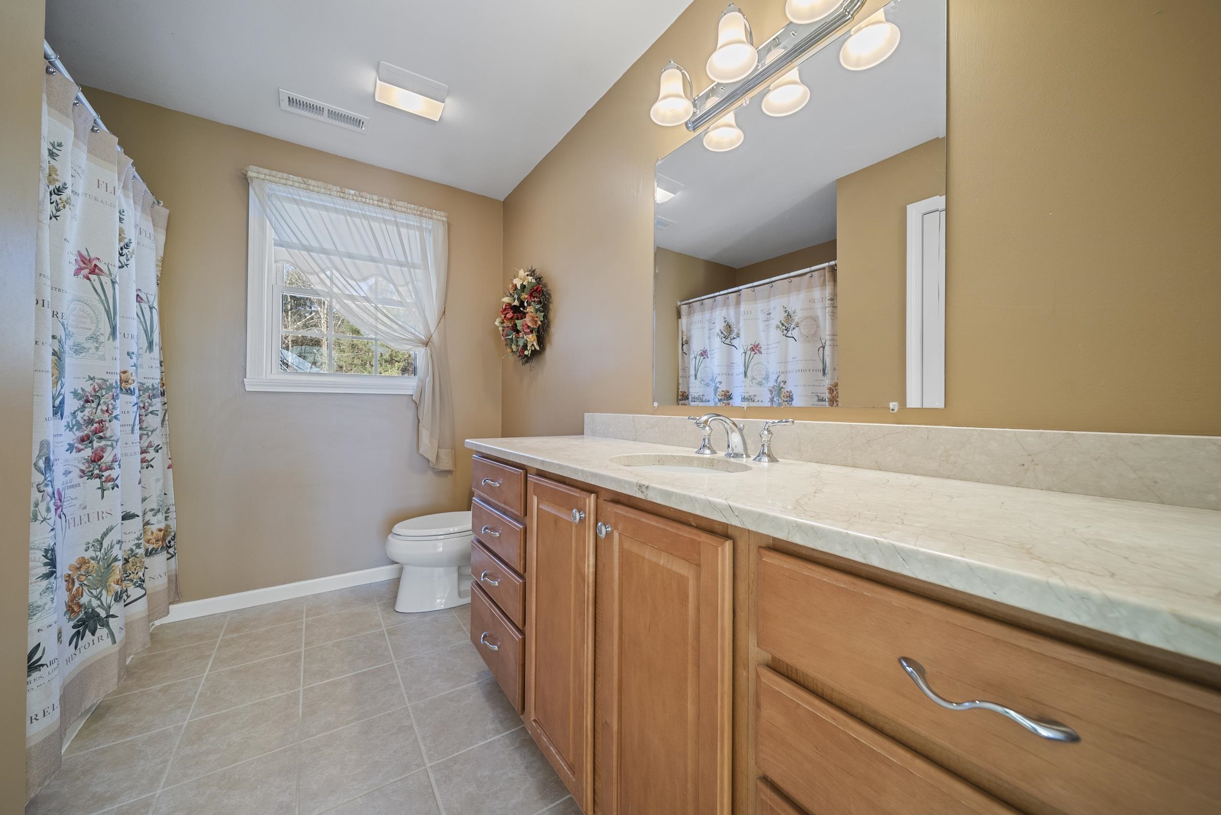 28 Empire Road Pelham, NH 03076 - Photo 36 of 60