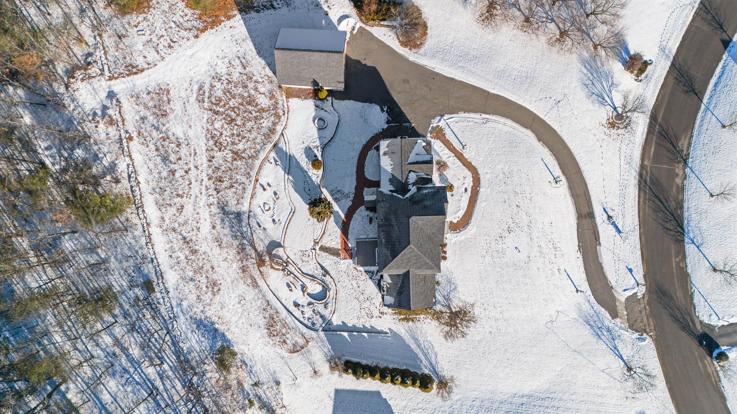 28 Empire Road Pelham, NH 03076 - Photo 53 of 60