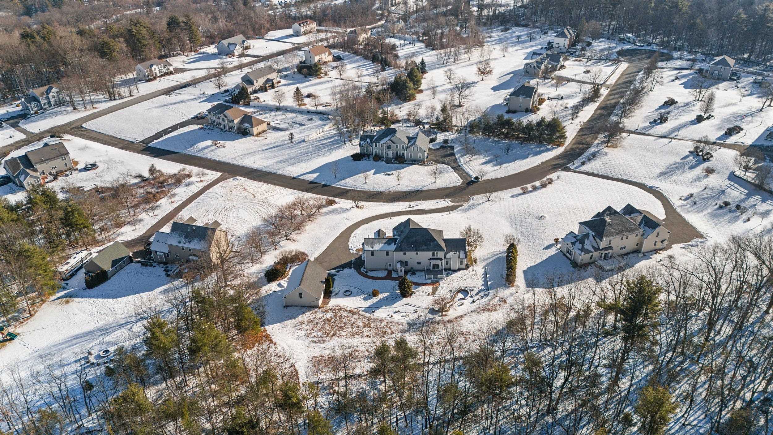 28 Empire Road Pelham, NH 03076 - Photo 56 of 60