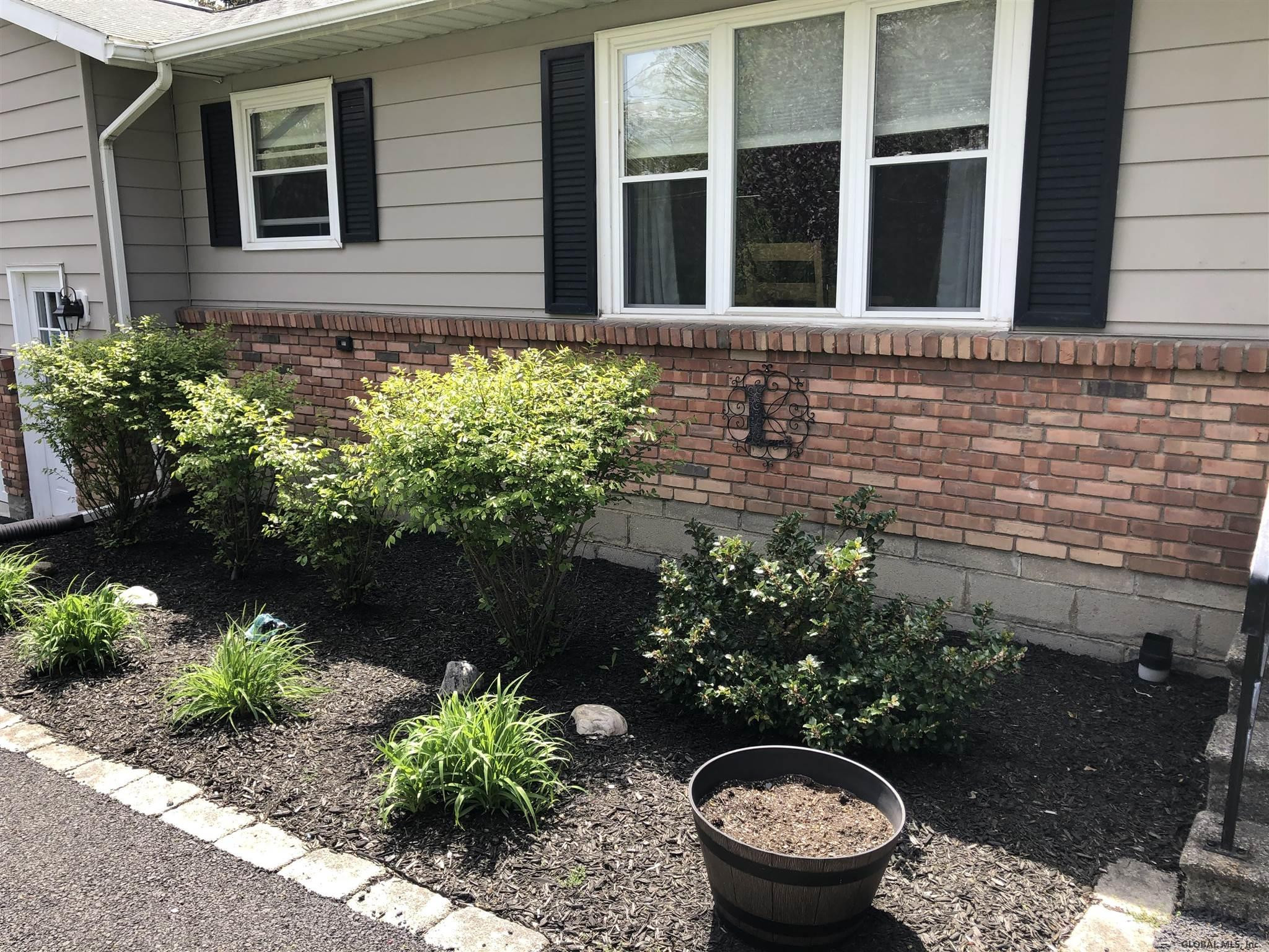 125 Raylinsky Road Malta, NY 12019 - Photo 35 of 36 Photo 35