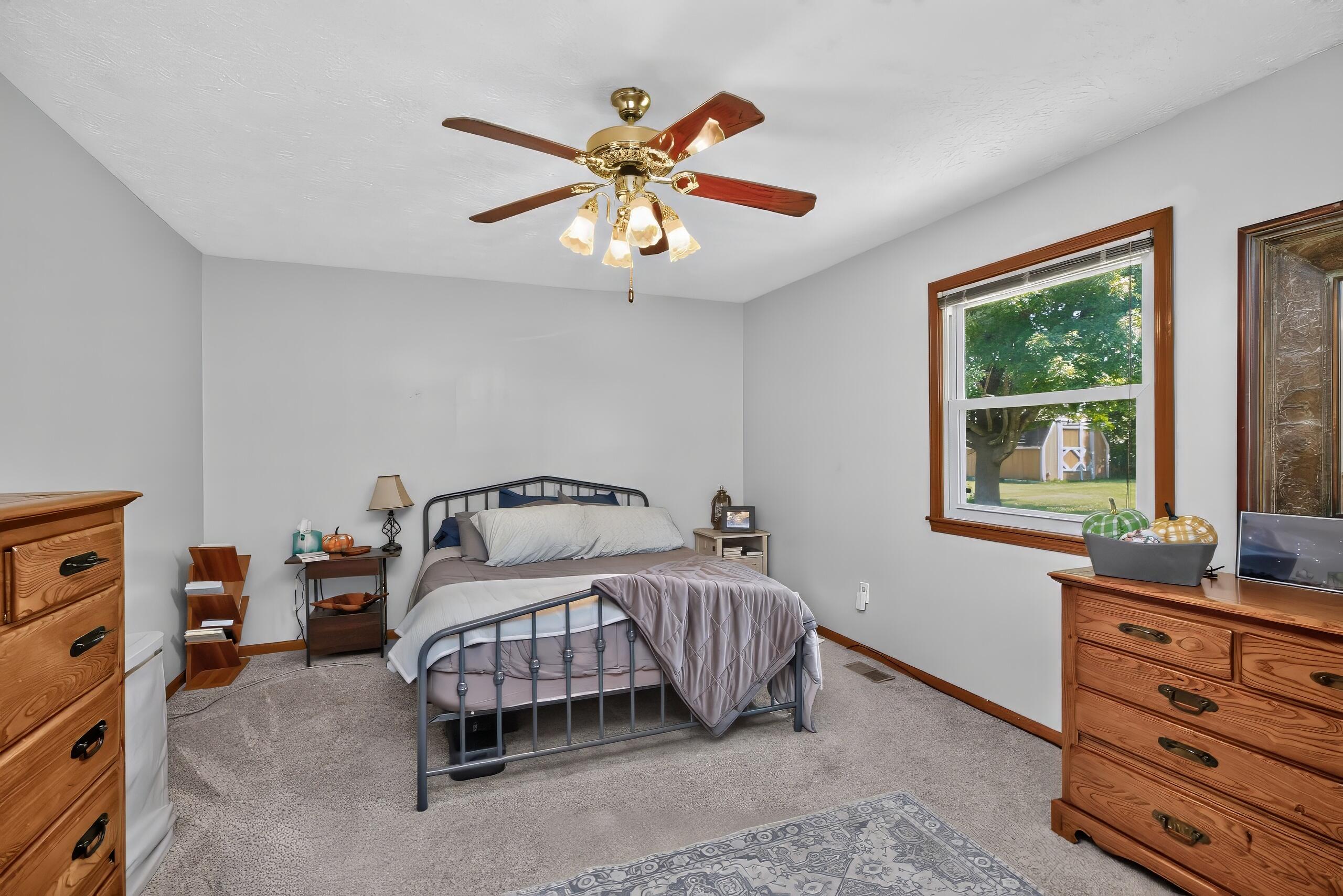 5300 Stewart Road Lexington, KY 40516 - Photo 21 of 45 Primary Bedroom