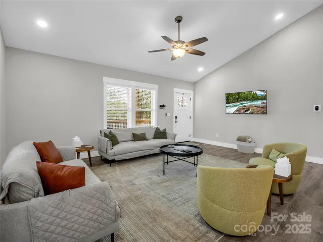 $429,900 | 109 Elf Hvn Lane, Weaverville, NC 28787