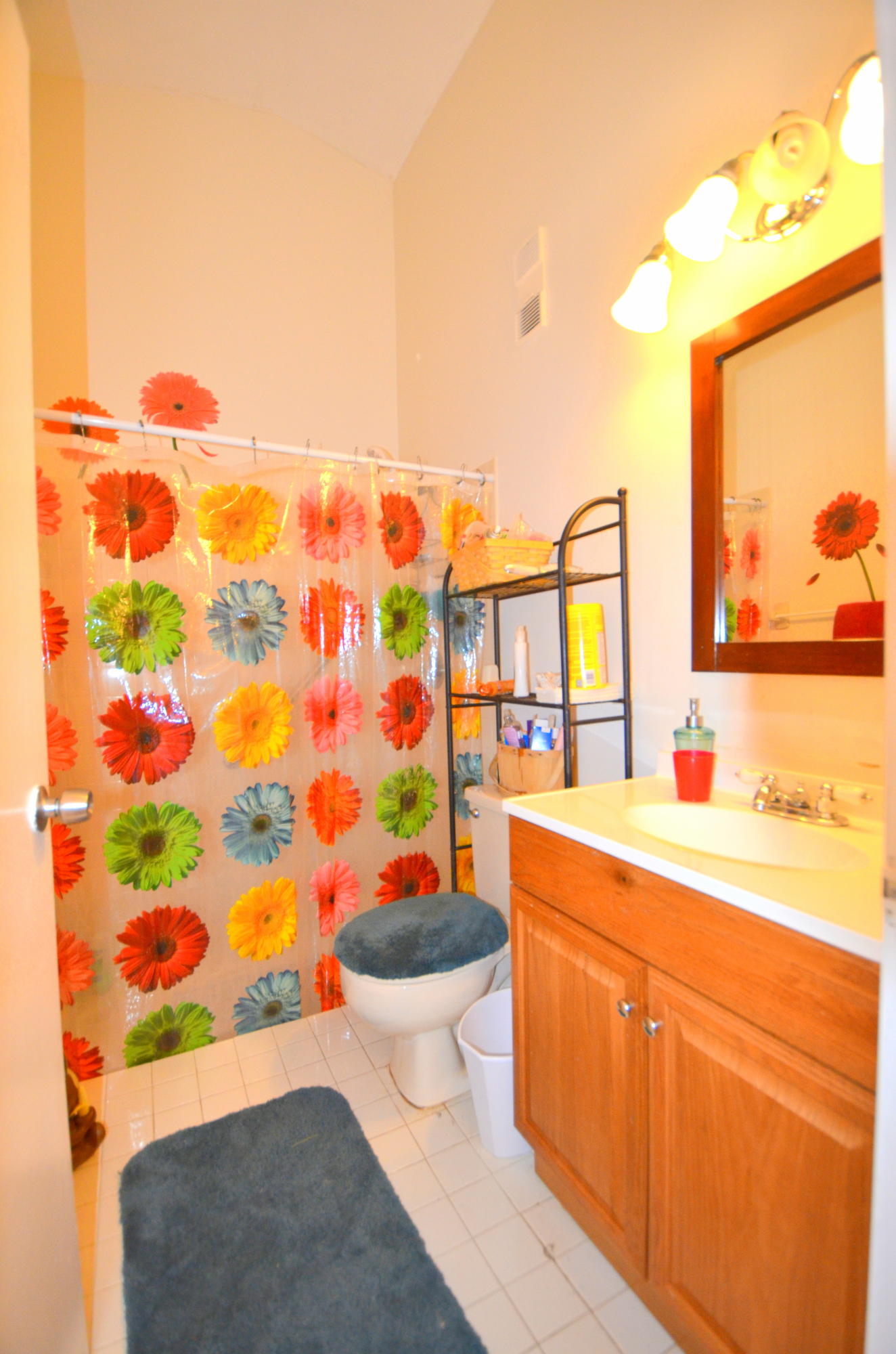9149 Southwest 21st Court, Unit G Boca Raton, FL 33428 - Photo 20 of 28 Bathroom 2