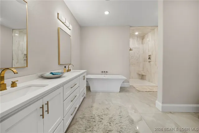 $1,220,000 | 1184 Jeffries Road, Unit 310, Osage Beach, MO 65065