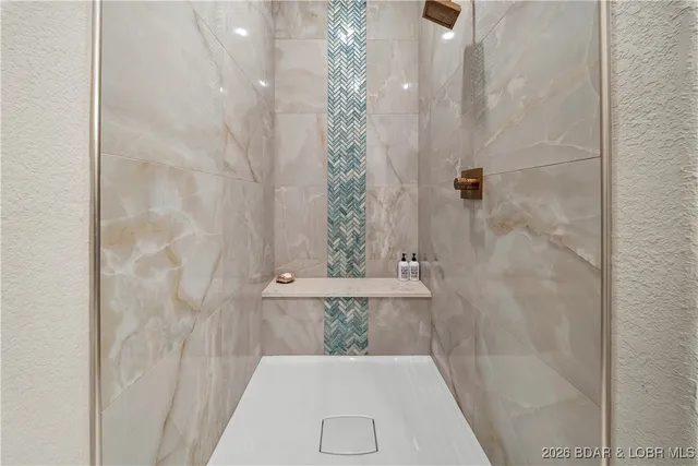 $1,220,000 | 1184 Jeffries Road, Unit 310, Osage Beach, MO 65065